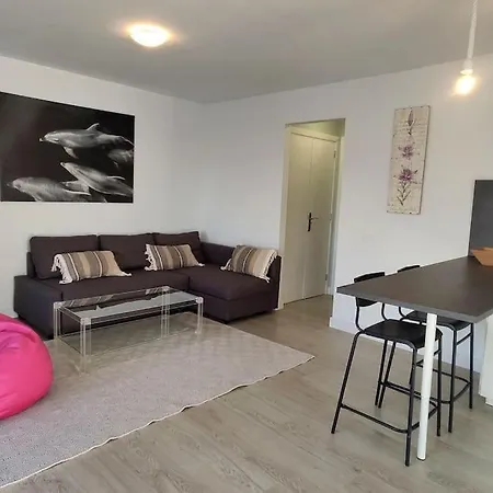 Infinite Ocean View + Terrace + Parking Apartment *
